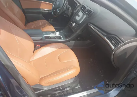 2019 Ford Fusion Energi Titanium из США, поврежденный, VIN 3FA6P0SU5KR228350
